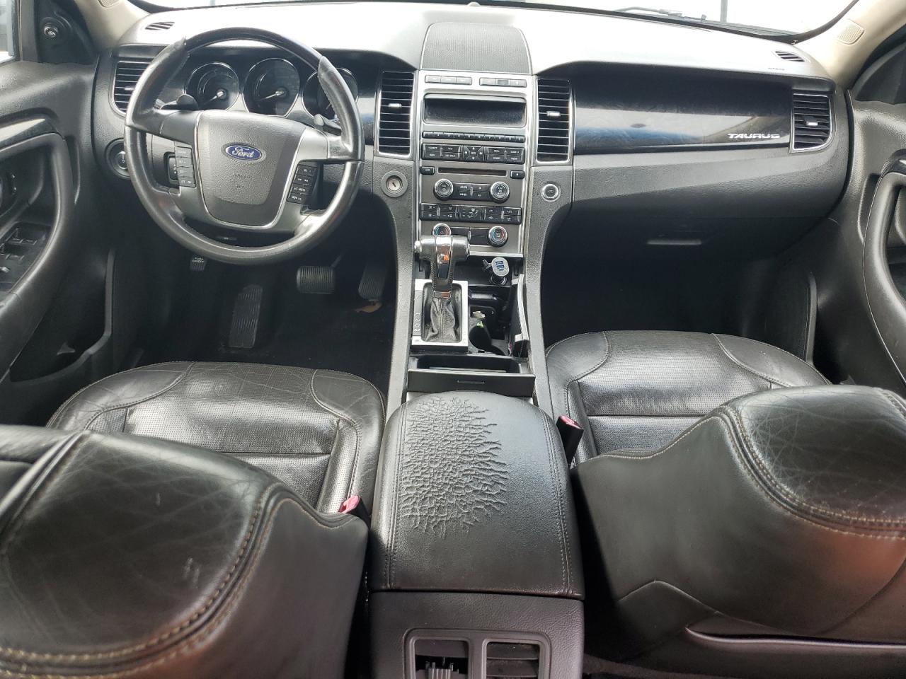 2010 Ford Taurus Limited VIN: 1FAHP2FW8AG112338 Lot: 68848565