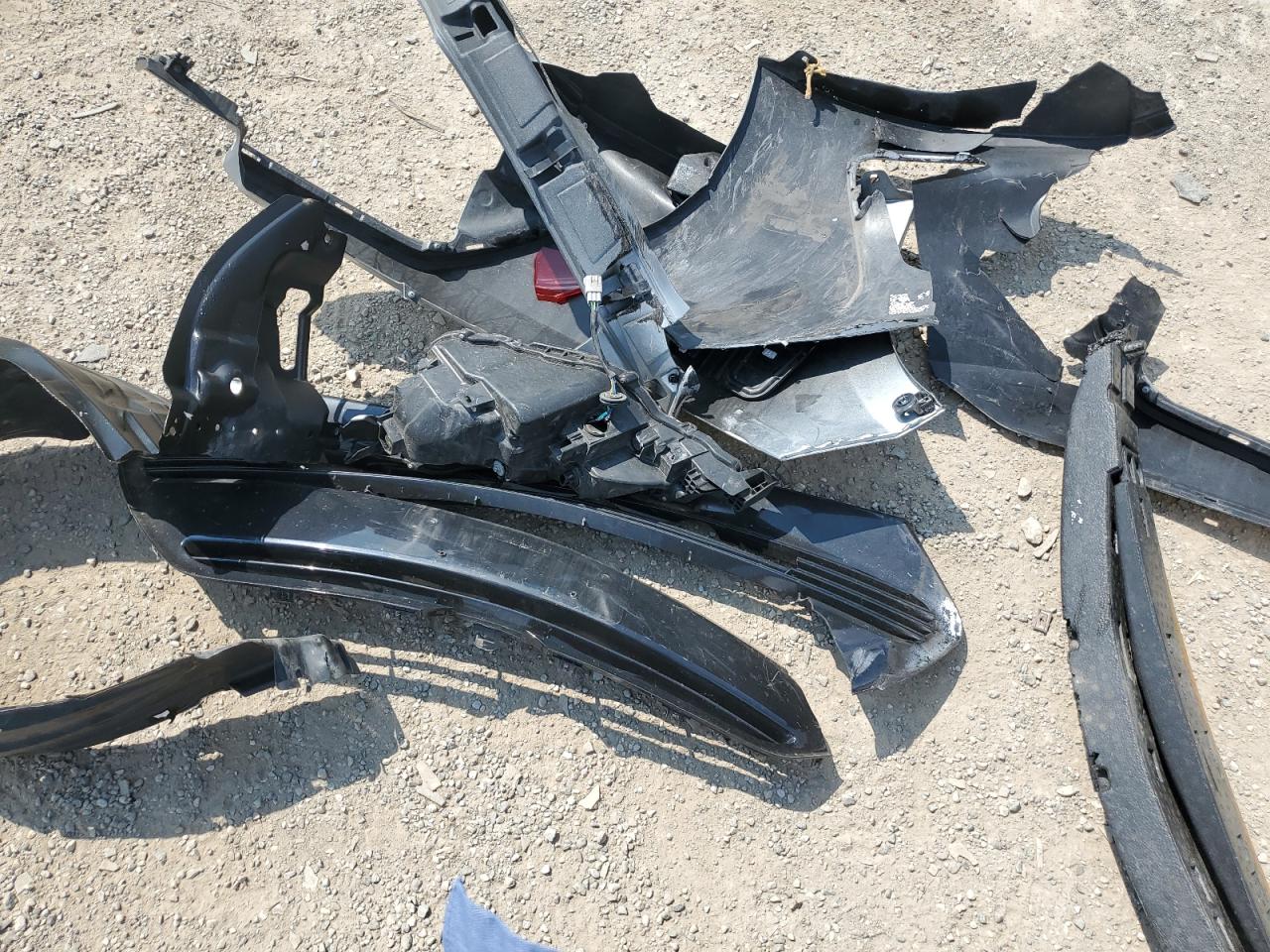 2017 Toyota Corolla L VIN: 2T1BURHEXHC824770 Lot: 68906005