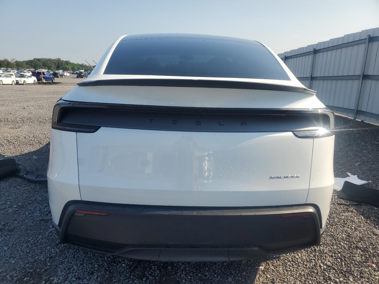 2026 Tesla Model Y VIN: 7SAYGDEE9TF344185 Lot: 68936395