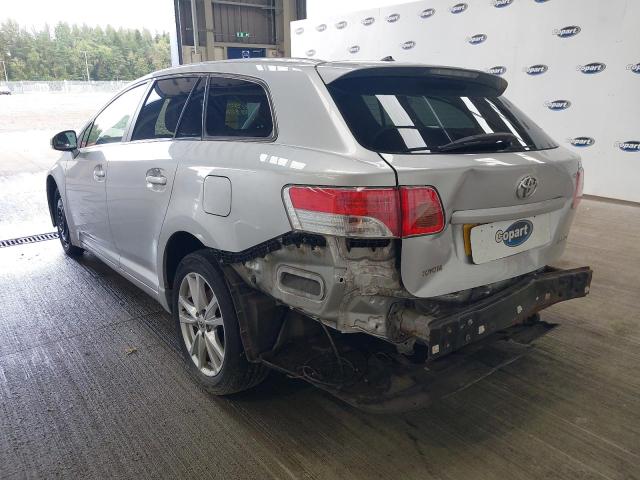 2010 TOYOTA AVENSIS TR