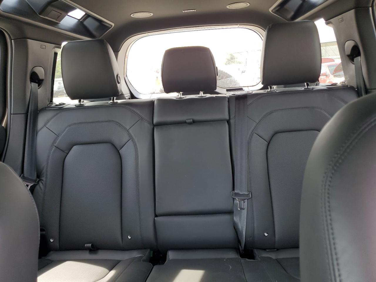 2025 Land Rover Defender 110 X-Dynamic Se VIN: SALE2EFE2S2371421 Lot: 66900925