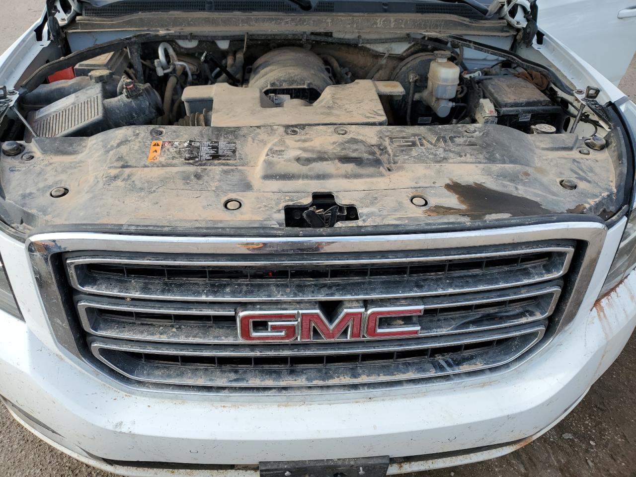 2019 GMC Yukon Xl K1500 Sle VIN: 1GKS2FKCXKR328526 Lot: 67597455