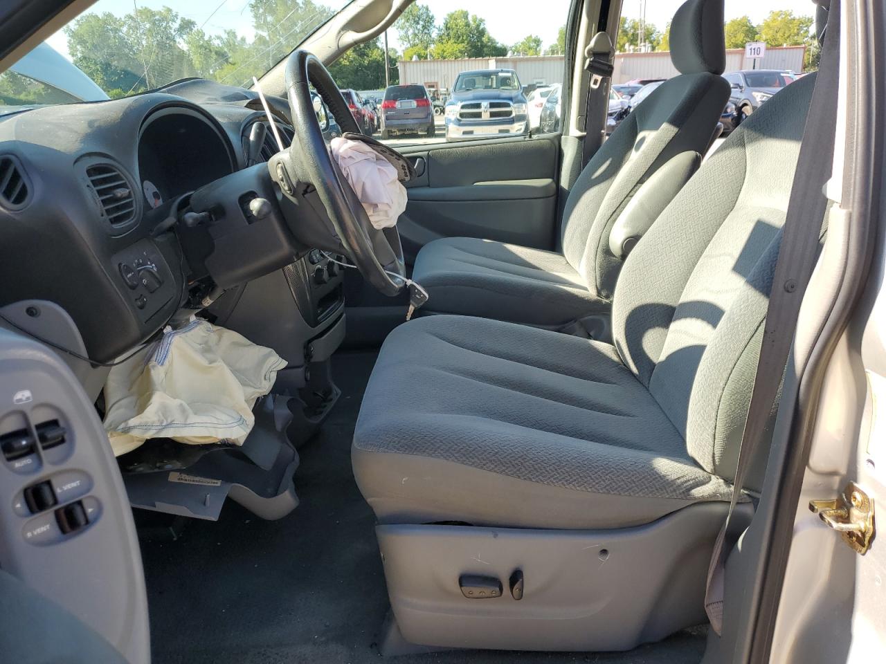 2005 Dodge Grand Caravan Sxt VIN: 2D4GP44L75R463212 Lot: 70554265