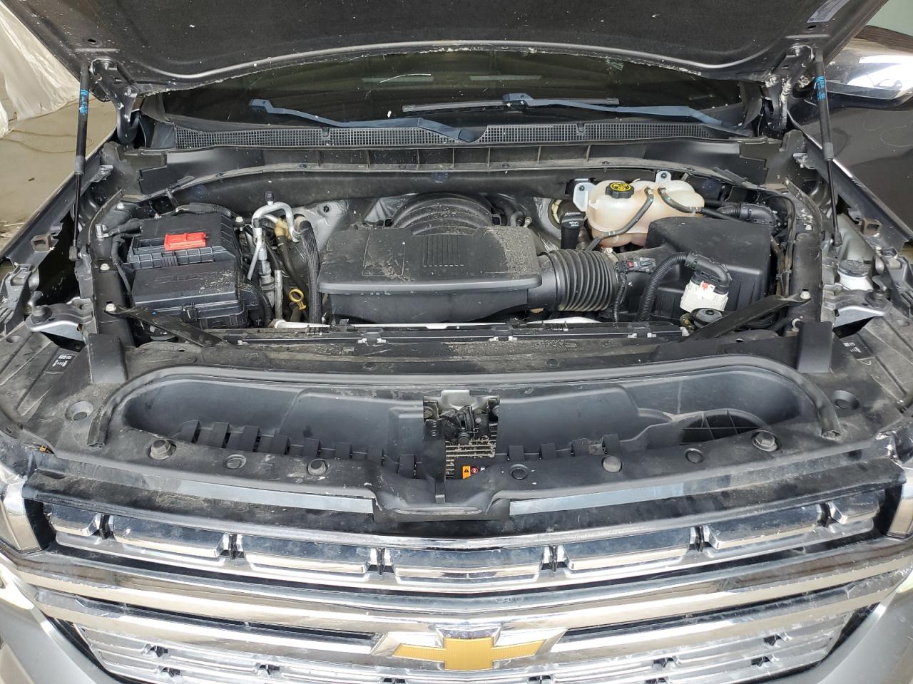 2022 Chevrolet Suburban K1500 Premier VIN: 1GNSKFKD2NR138588 Lot: 67264095