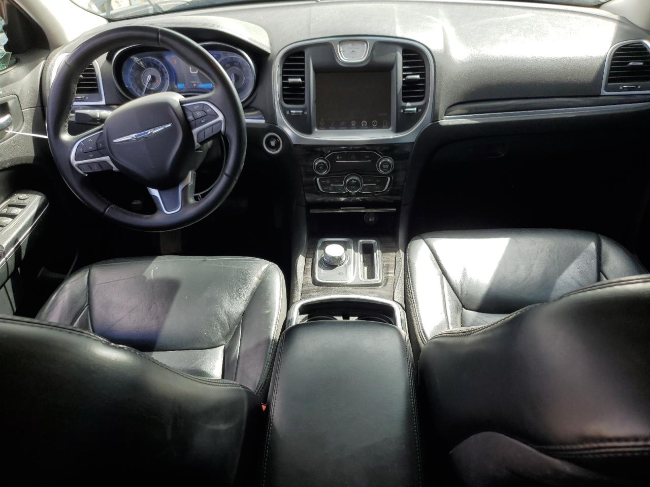 2015 Chrysler 300 Limited VIN: 2C3CCAAG3FH905315 Lot: 67783875