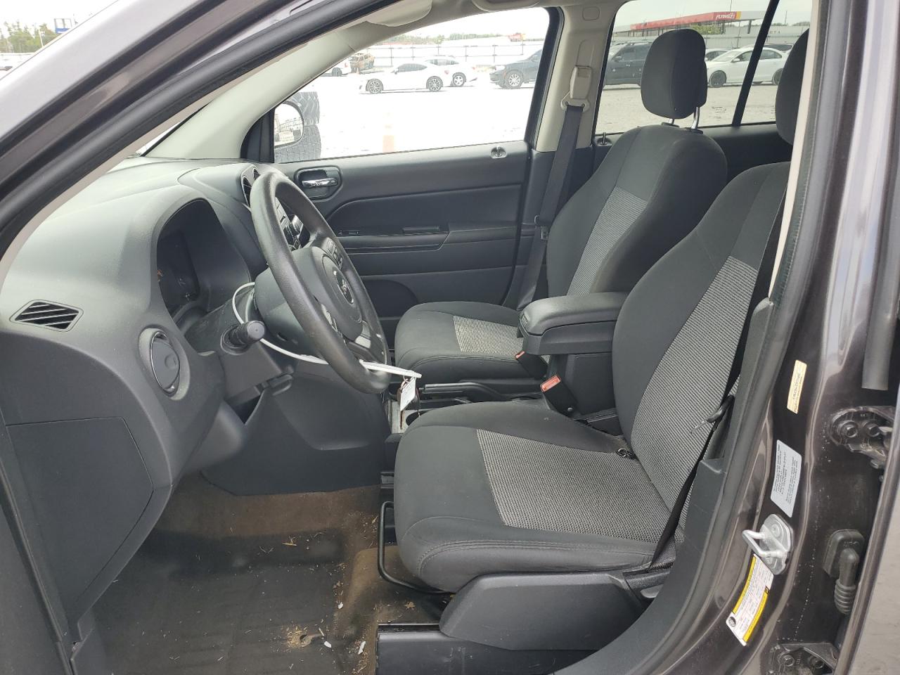 2016 Jeep Compass Sport VIN: 1C4NJCBA7GD715452 Lot: 70447045