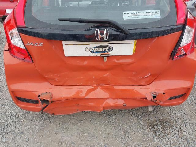 2018 HONDA JAZZ S I-V