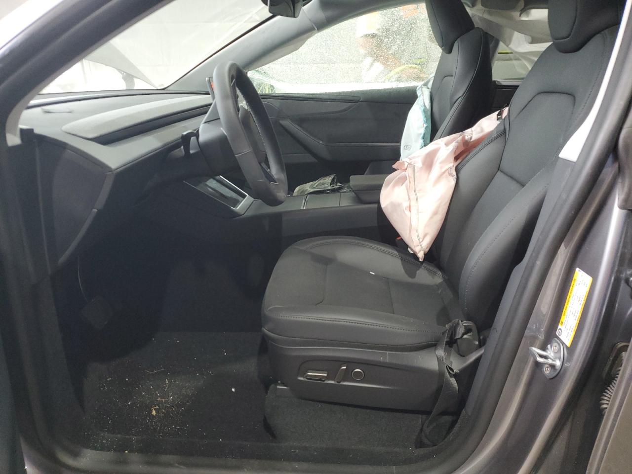 2025 Tesla Model Y VIN: 7SAYGDEE3TF368191 Lot: 68289305