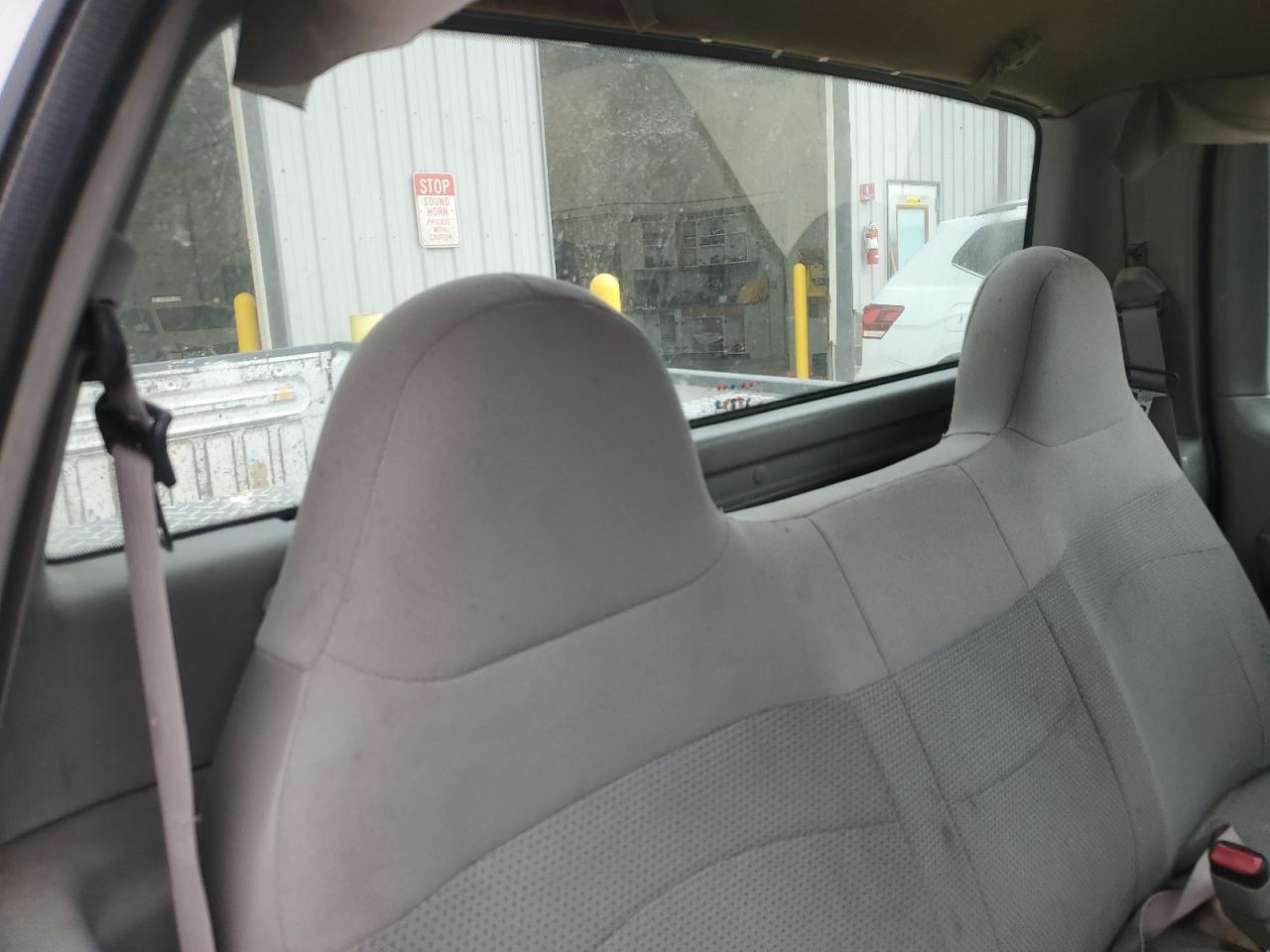 1FTRF17W1XKA13215 1999 Ford F150