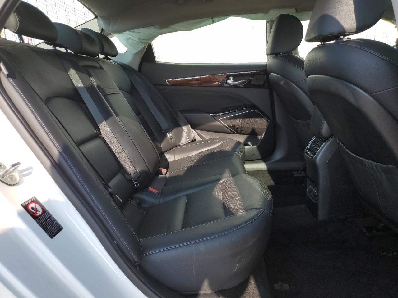 2017 Kia Cadenza Premium VIN: KNALB4J19H5046816 Lot: 67021495