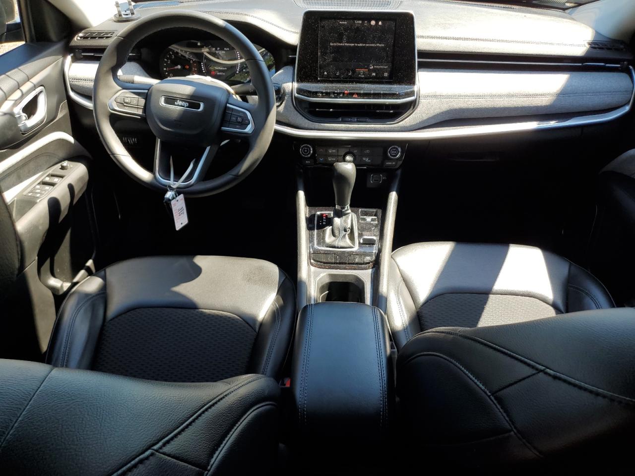 2022 Jeep Compass Latitude VIN: 3C4NJDBB5NT170504 Lot: 69988925