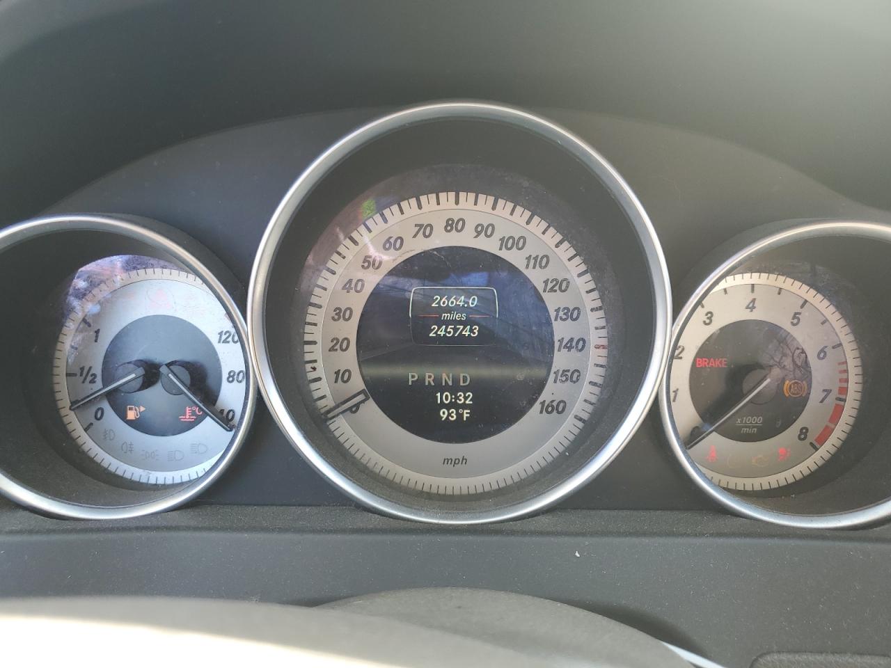 2013 Mercedes-Benz C 250 VIN: WDDGF4HB2DG085680 Lot: 70785575