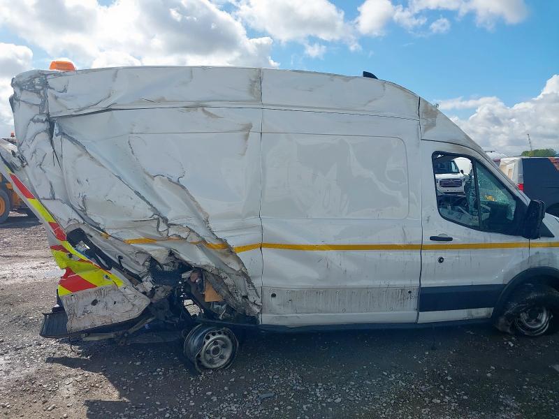 2023 FORD TRANSIT LEADER