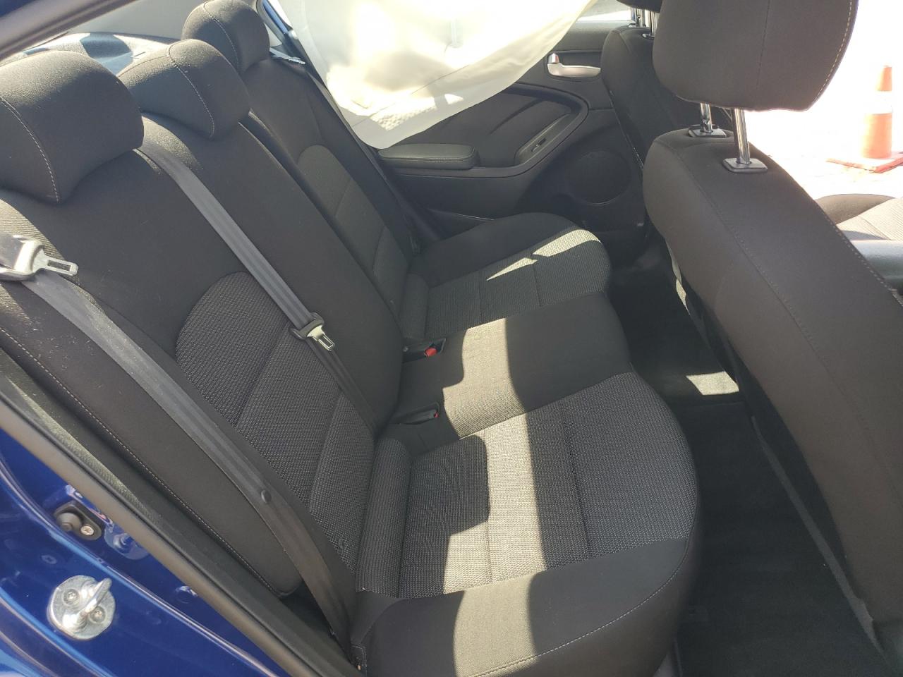 2018 Kia Forte Lx VIN: 3KPFK4A76JE169794 Lot: 68624945