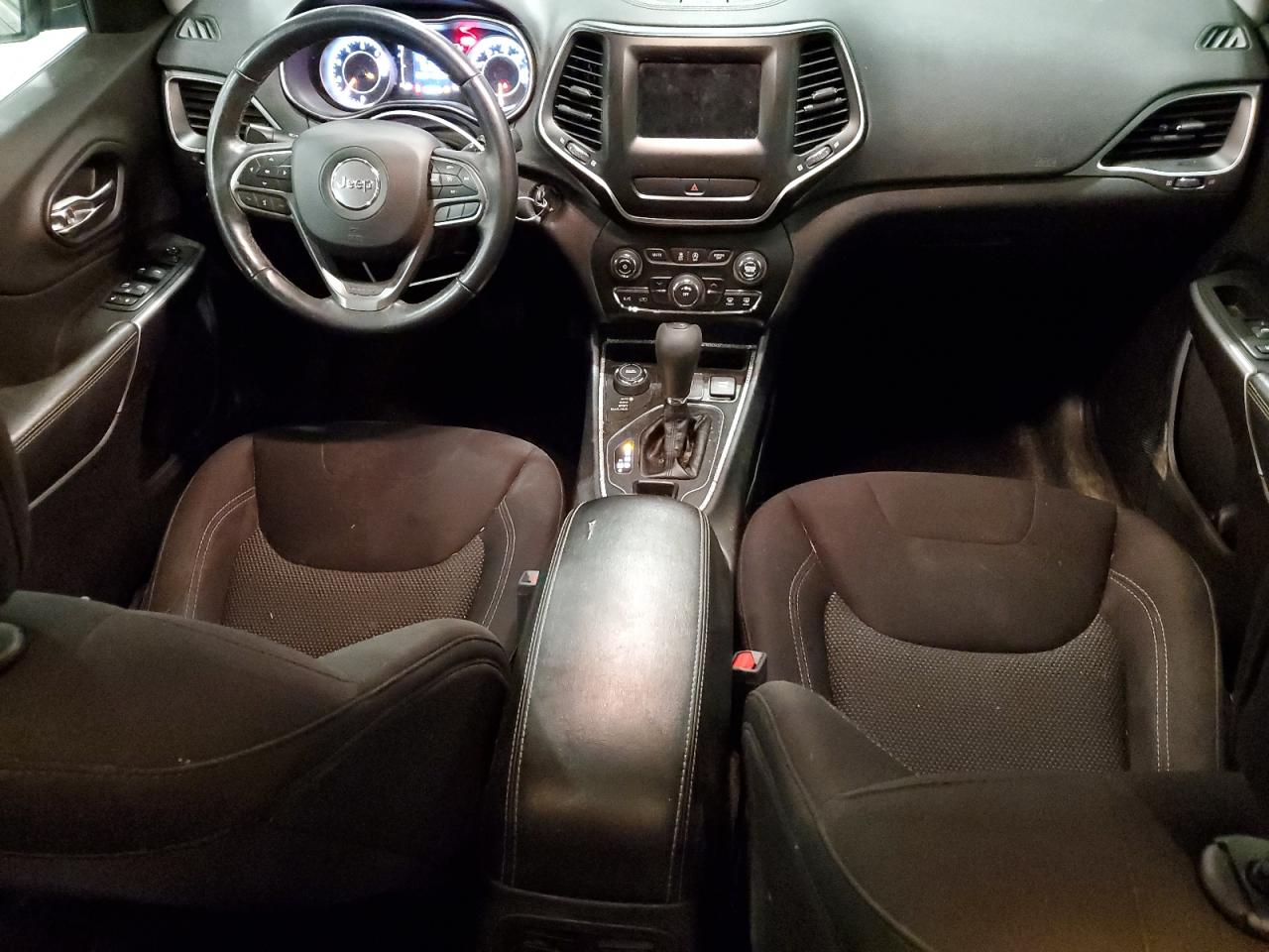2019 Jeep Cherokee Latitude VIN: 1C4PJMCB7KD281273 Lot: 70165815