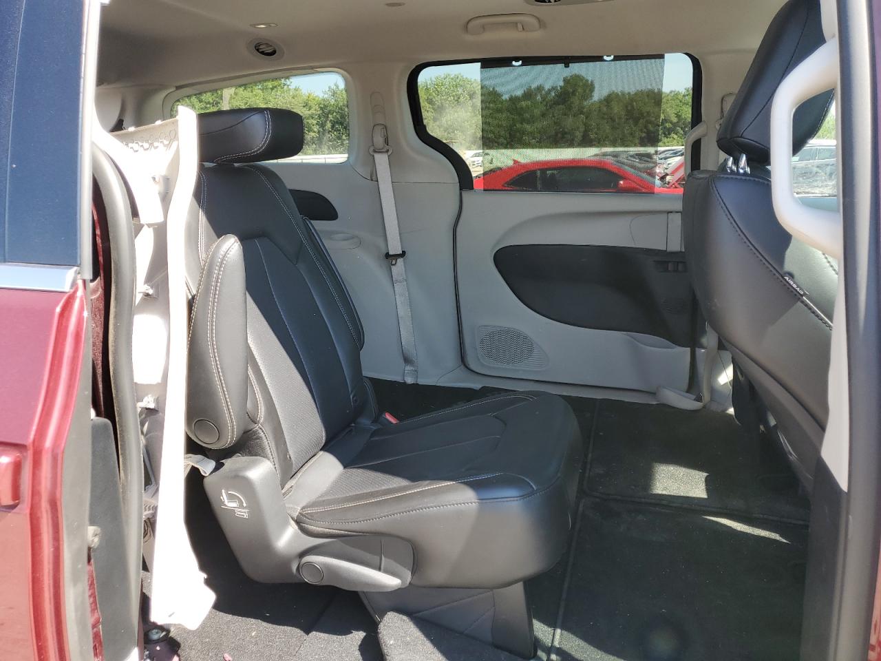 2023 Chrysler Pacifica Touring L VIN: 2C4RC1BG2PR618001 Lot: 69070725