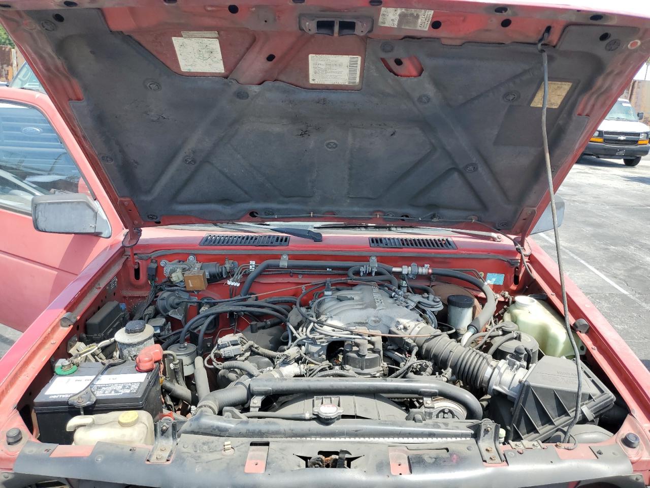 1994 Nissan Pathfinder Xe VIN: JN8HD17S3RW203645 Lot: 69657735