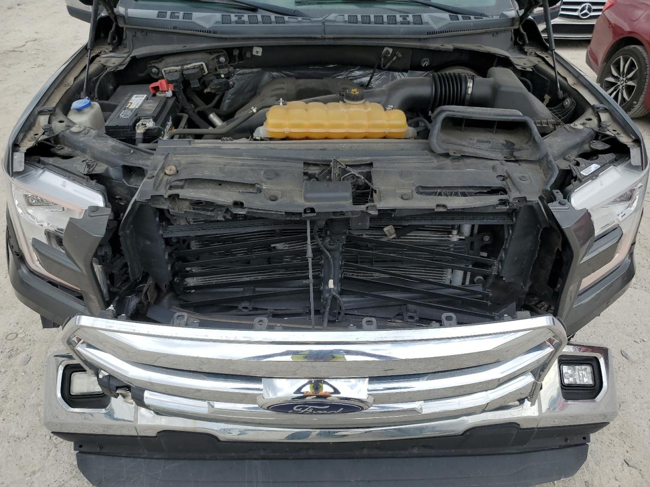 2015 Ford F150 Supercrew VIN: 1FTEW1CG1FKF18134 Lot: 67726355