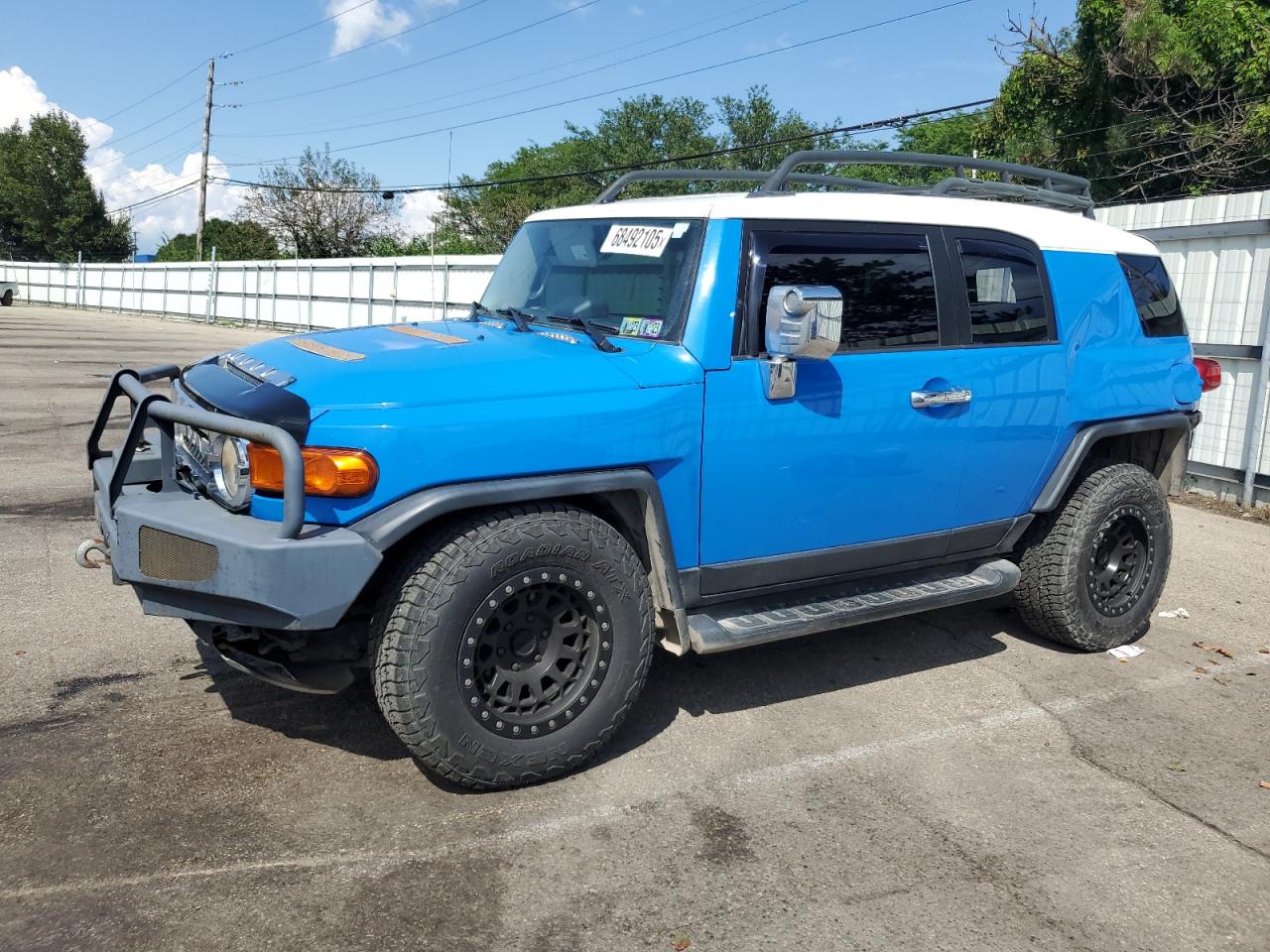 TOYOTA FJ CRUISER 2007. Lot# 68492105. VIN JTEBU11F570002127. Photo 1