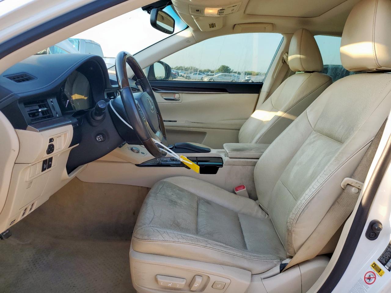 2014 Lexus Es 350 VIN: JTHBK1GGXE2112231 Lot: 69622075