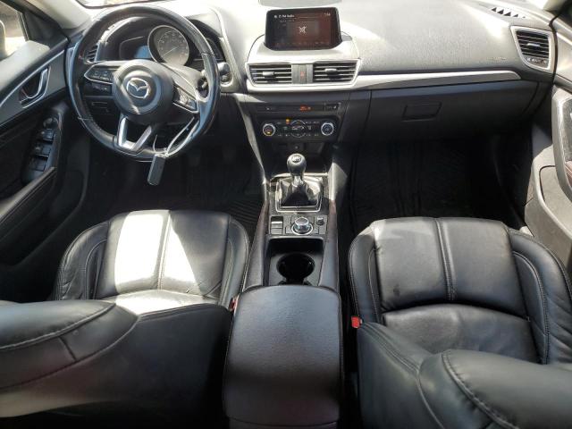  MAZDA 3 2018 Белы