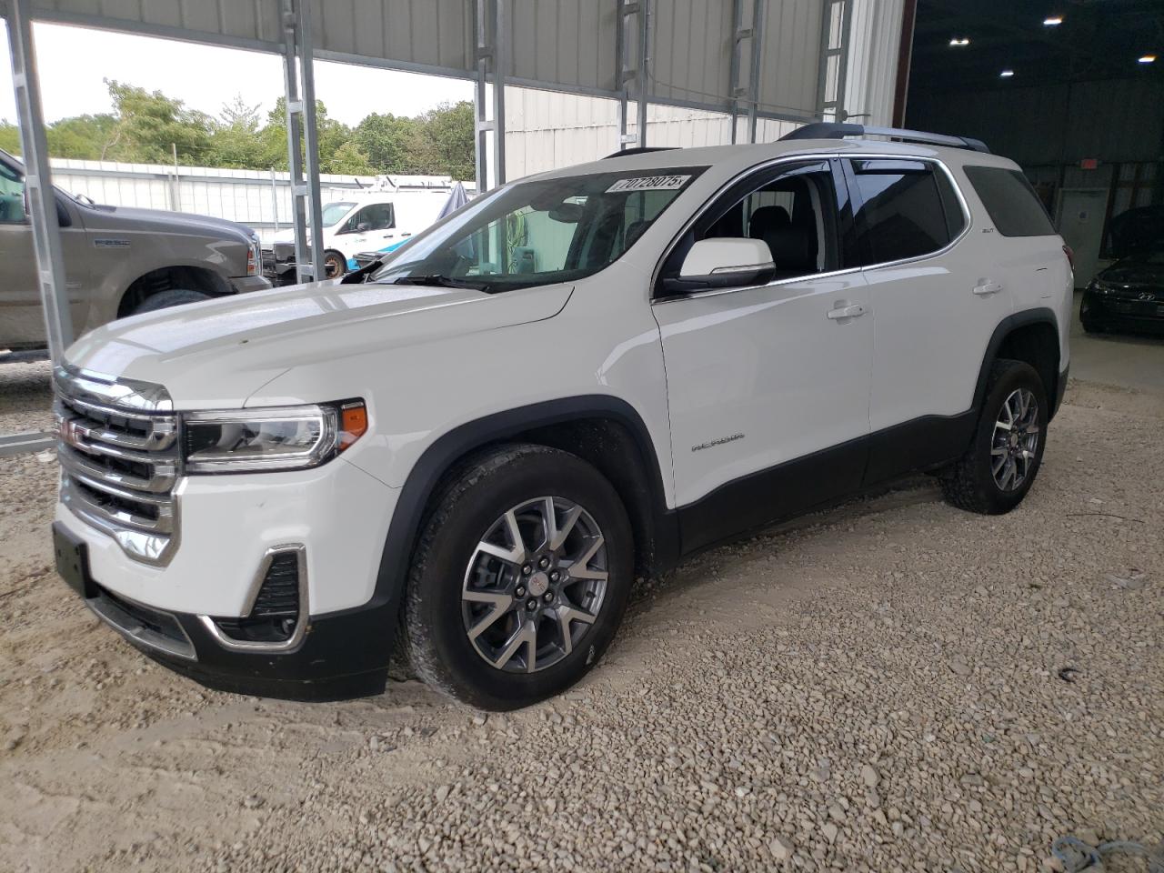 2023 GMC Acadia Slt white null gas 1GKKNULS9PZ242066 photo #1