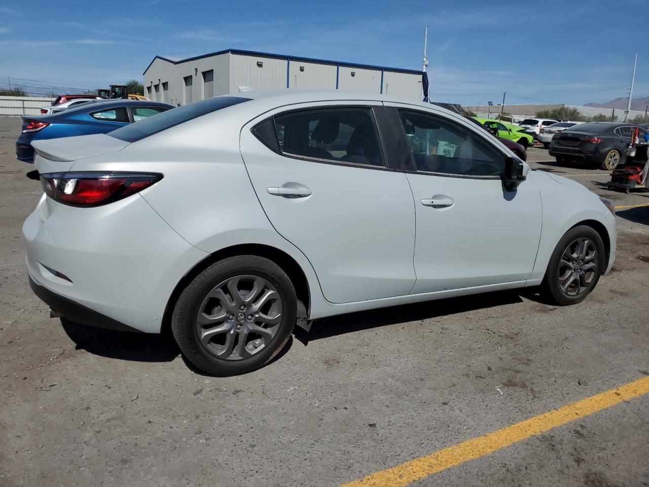 2020 Toyota Yaris L white null gas 3MYDLBYV5LY707045 photo #4