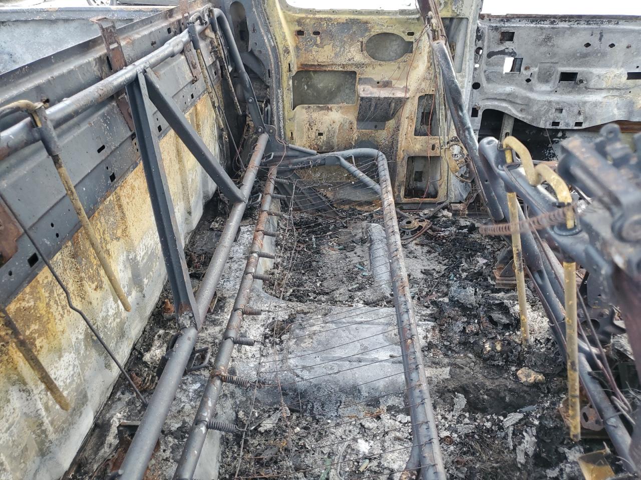 2005 Chevrolet Silverado K2500 Heavy Duty VIN: 1GCHK29225E273805 Lot: 68337615