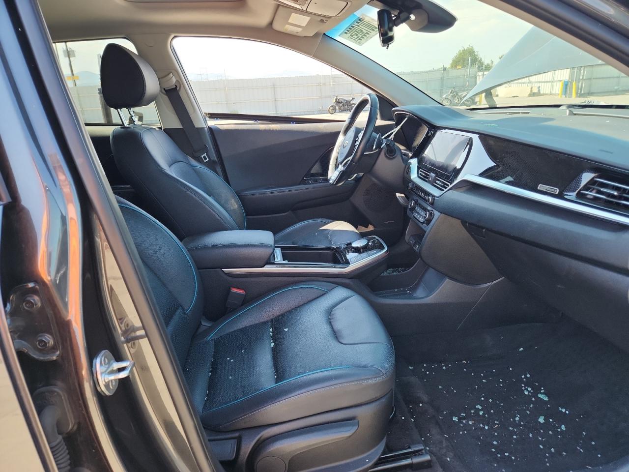 2020 Kia Niro Ex Premium VIN: KNDCE3LG7L5073737 Lot: 70019895