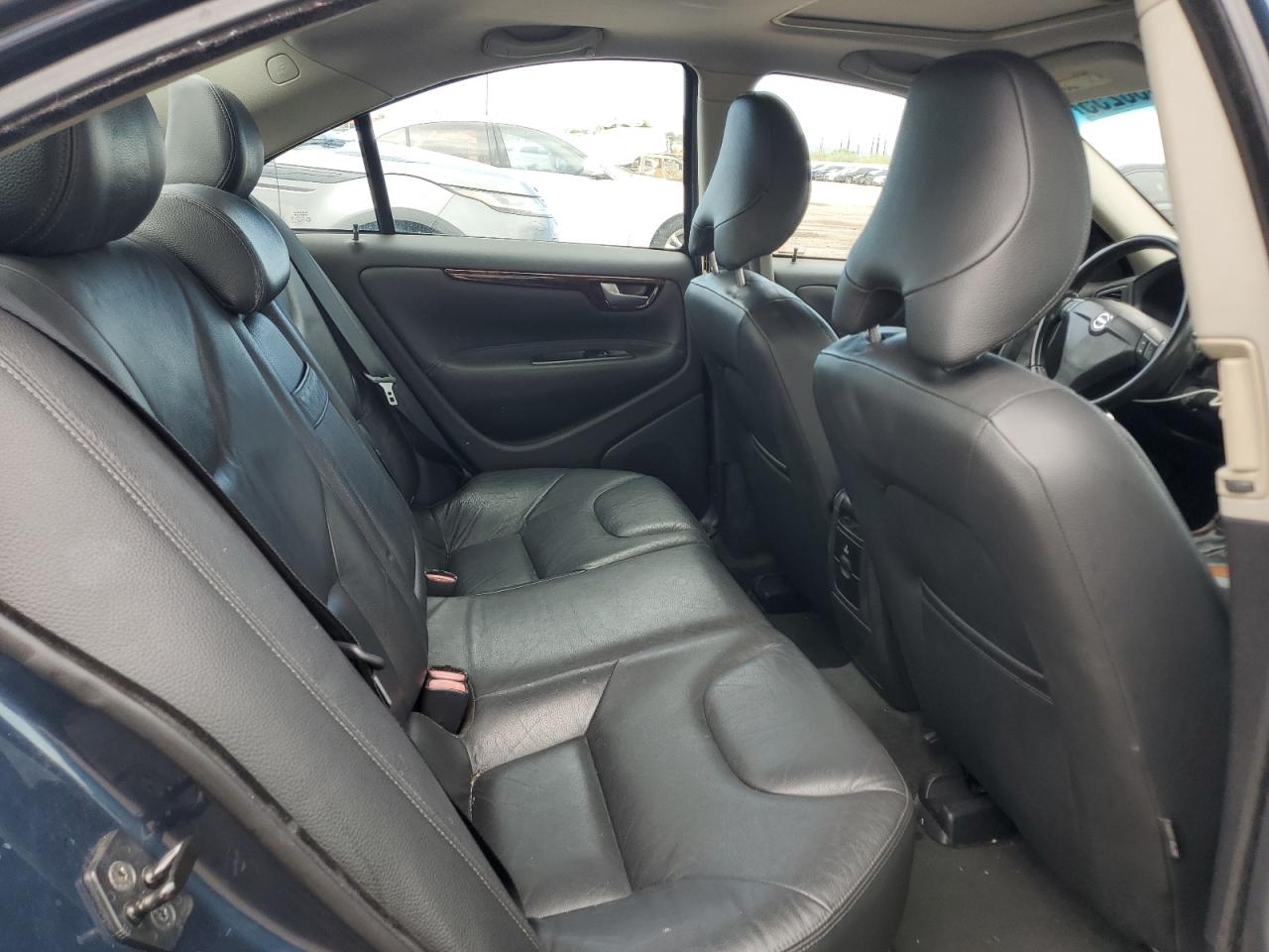 2008 Volvo S60 2.5T VIN: YV1RS592382688525 Lot: 71030255