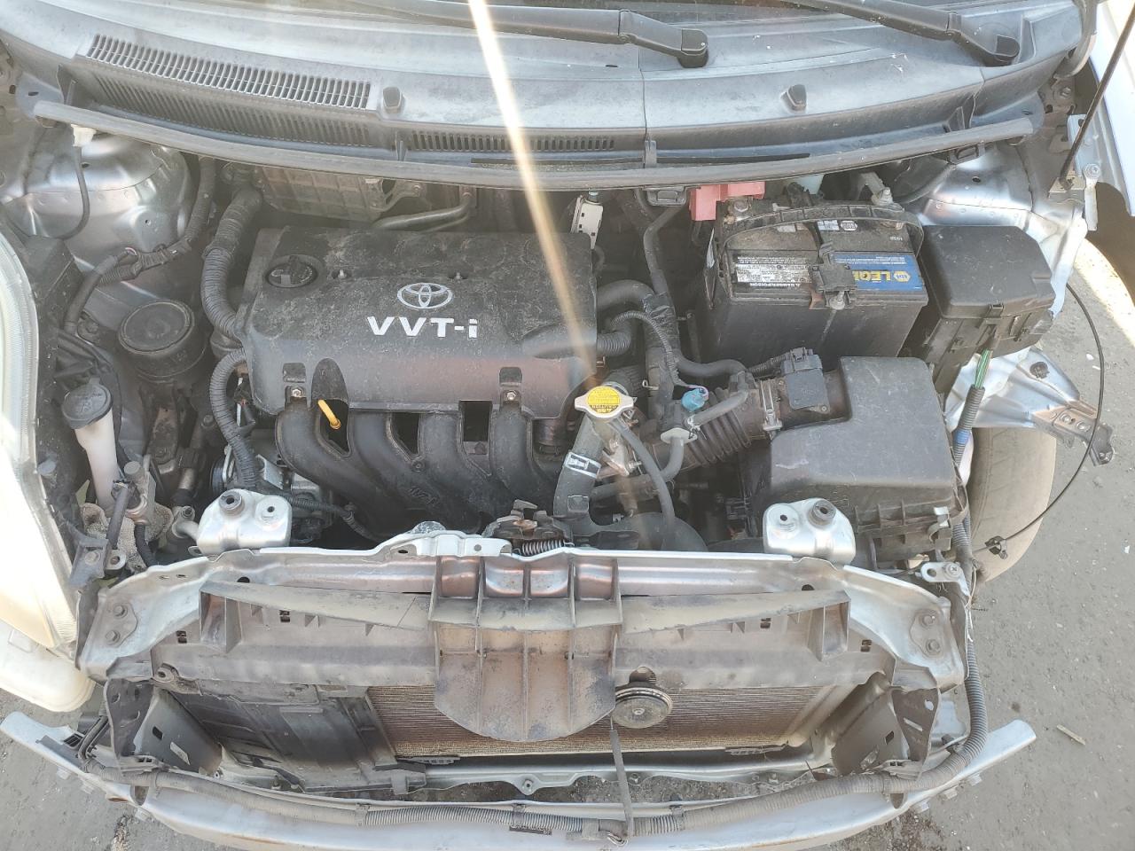 2009 Toyota Yaris VIN: JTDJT903095250106 Lot: 67843875