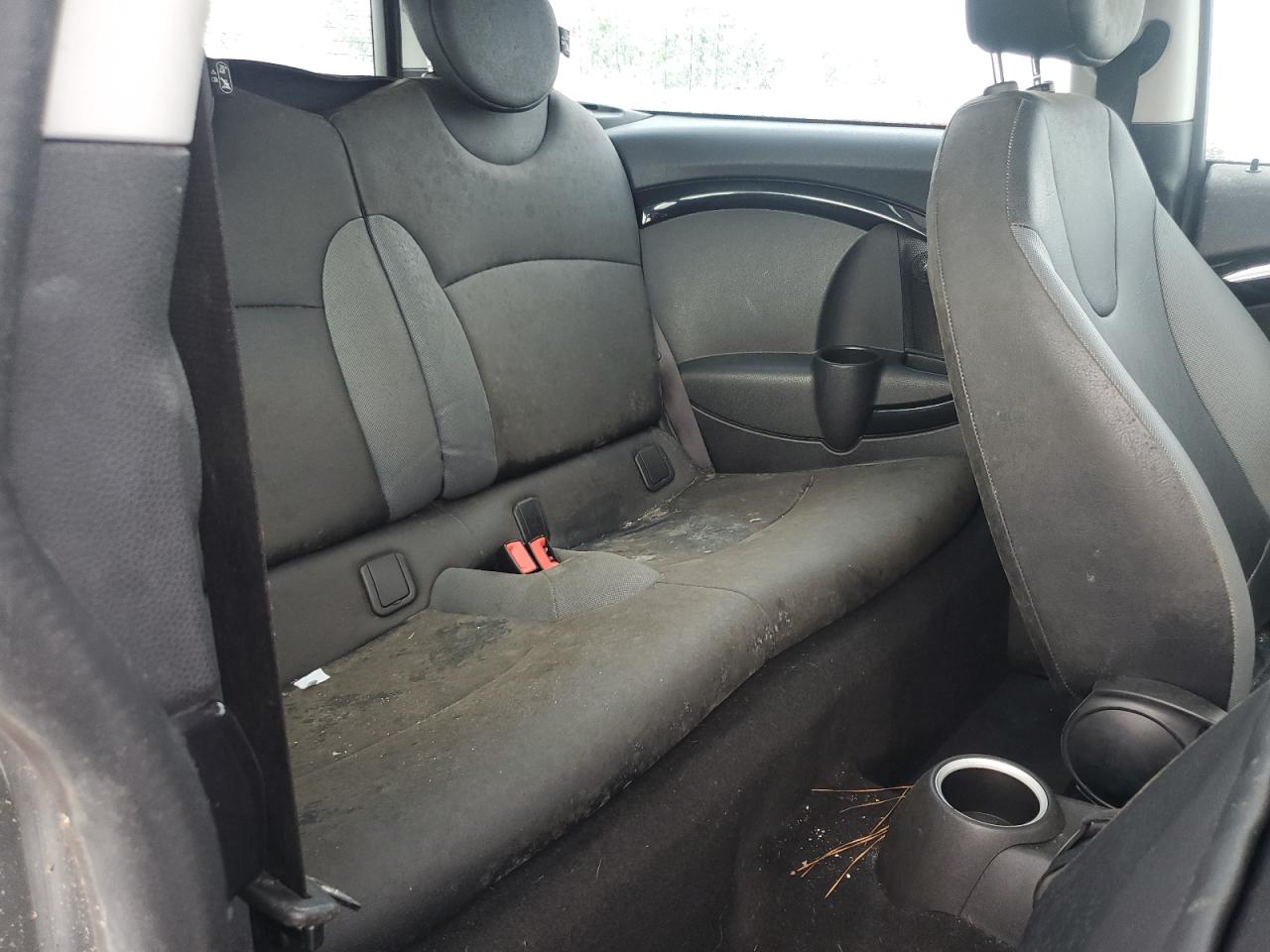 2010 Mini Cooper Clubman VIN: WMWML3C51ATX51669 Lot: 68657305