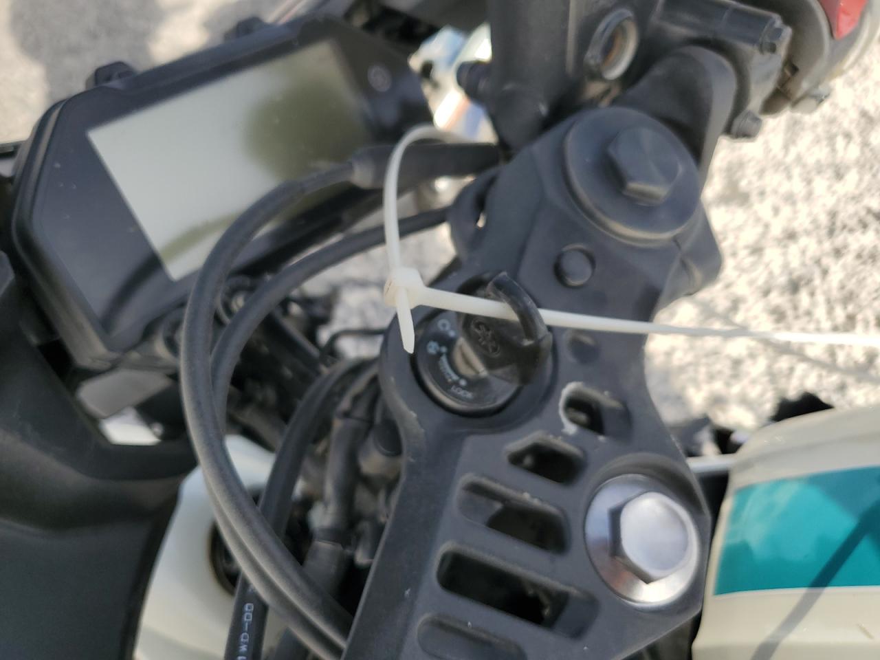 2024 Yamaha Yzfr3 A VIN: MH3RH18Y5RK014995 Lot: 68109655