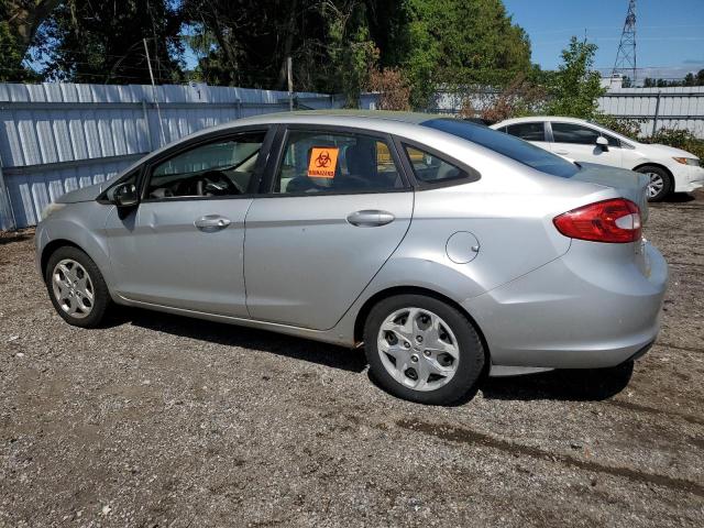 2011 FORD FIESTA SE  