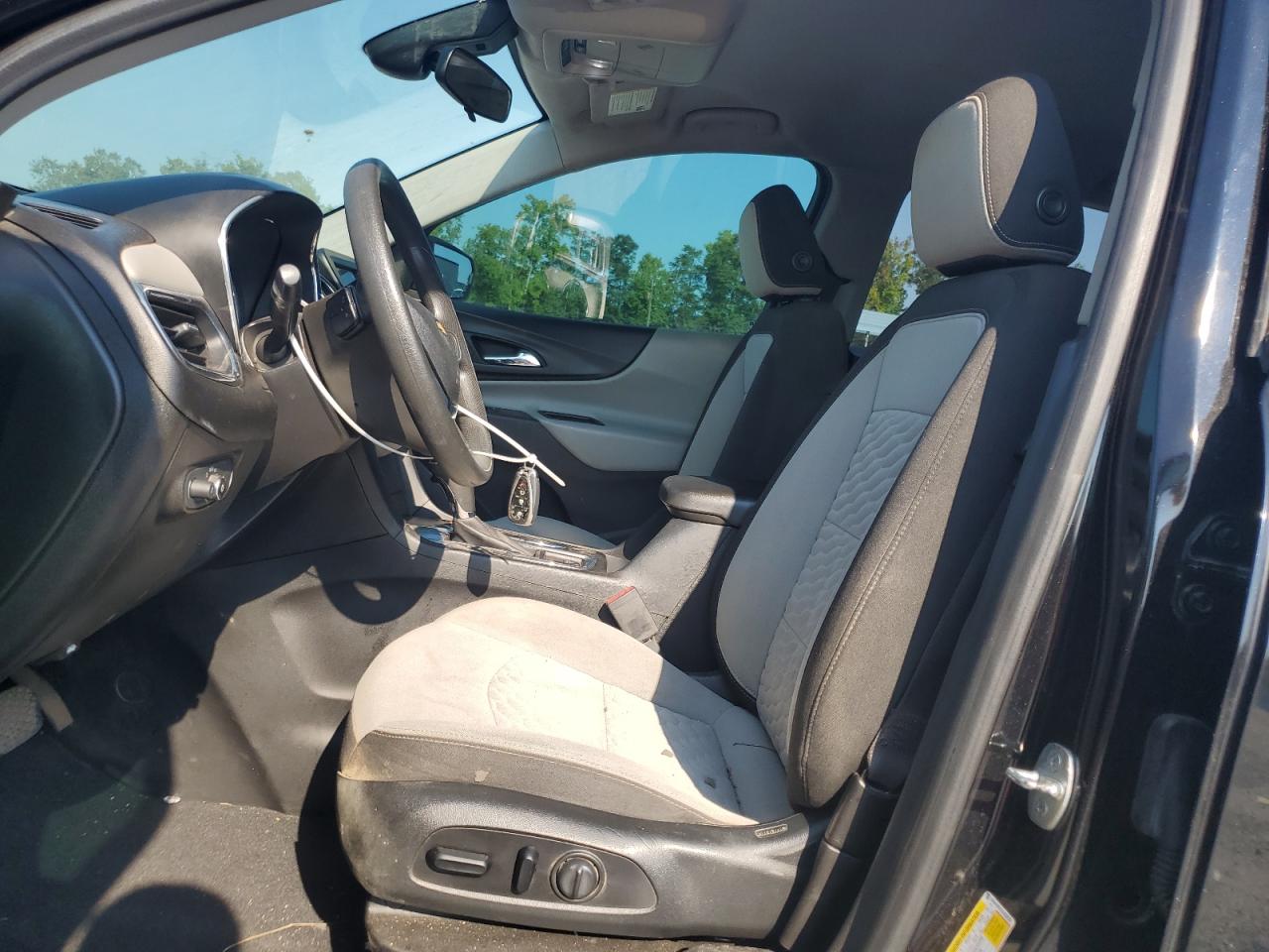 2020 Chevrolet Equinox Ls VIN: 2GNAXHEV3L6192133 Lot: 69216375