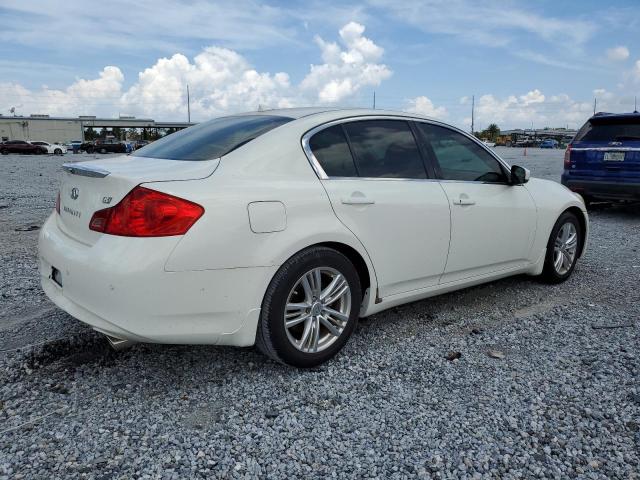  INFINITI G37 2013 Biały