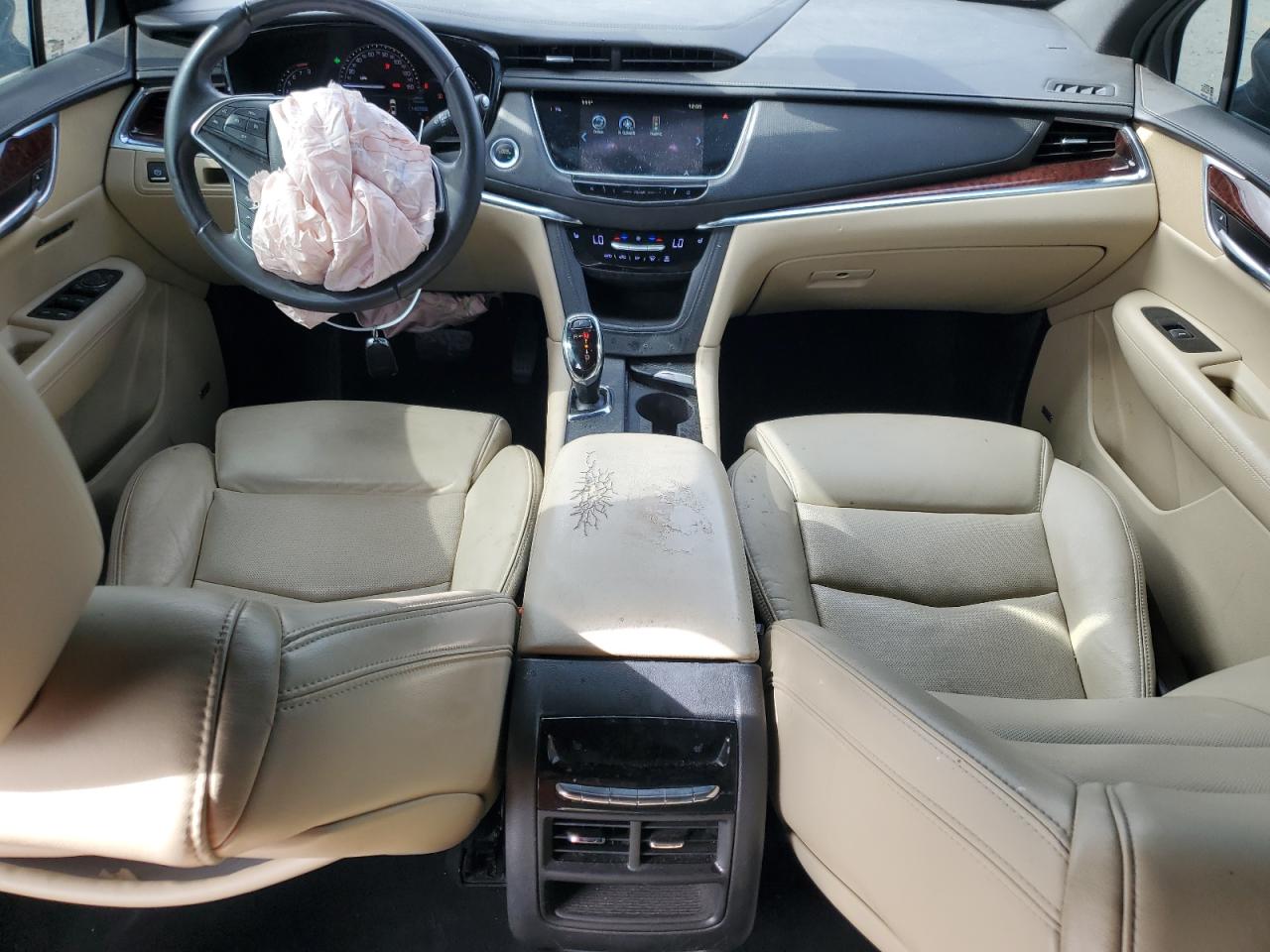 2017 Cadillac Xt5 Luxury VIN: 1GYKNBRS2HZ296411 Lot: 69934095