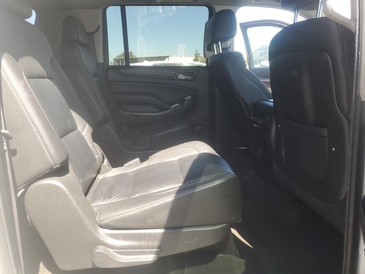 2015 Chevrolet Suburban K1500 Lt VIN: 1GNSKJKC4FR739657 Lot: 70586615