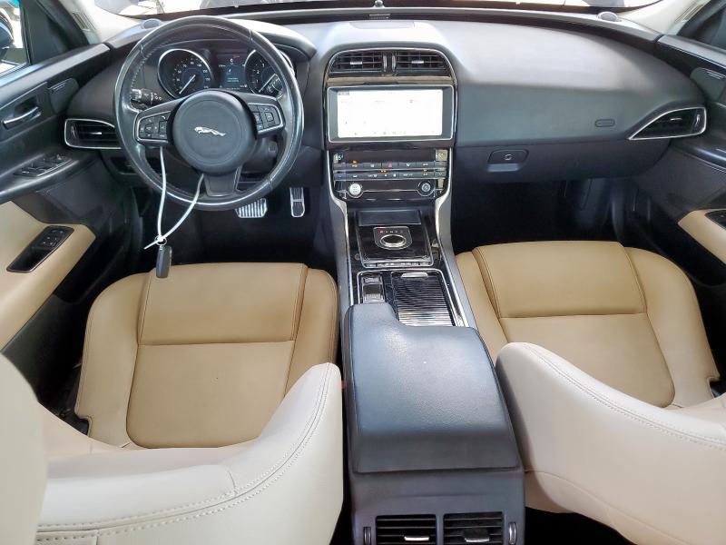  JAGUAR XE 2019 Czarny