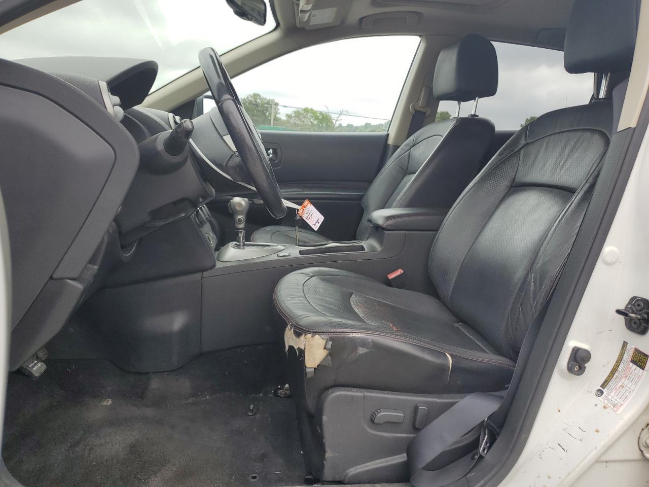 2011 Nissan Rogue S VIN: JN8AS5MT2BW152933 Lot: 69997025