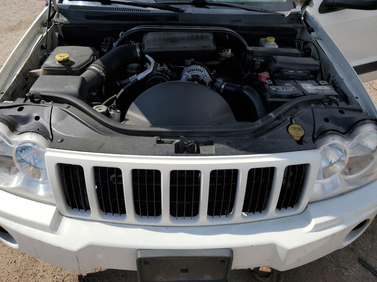 1J4GR48K15C680430 2005 Jeep Grand Cherokee Laredo