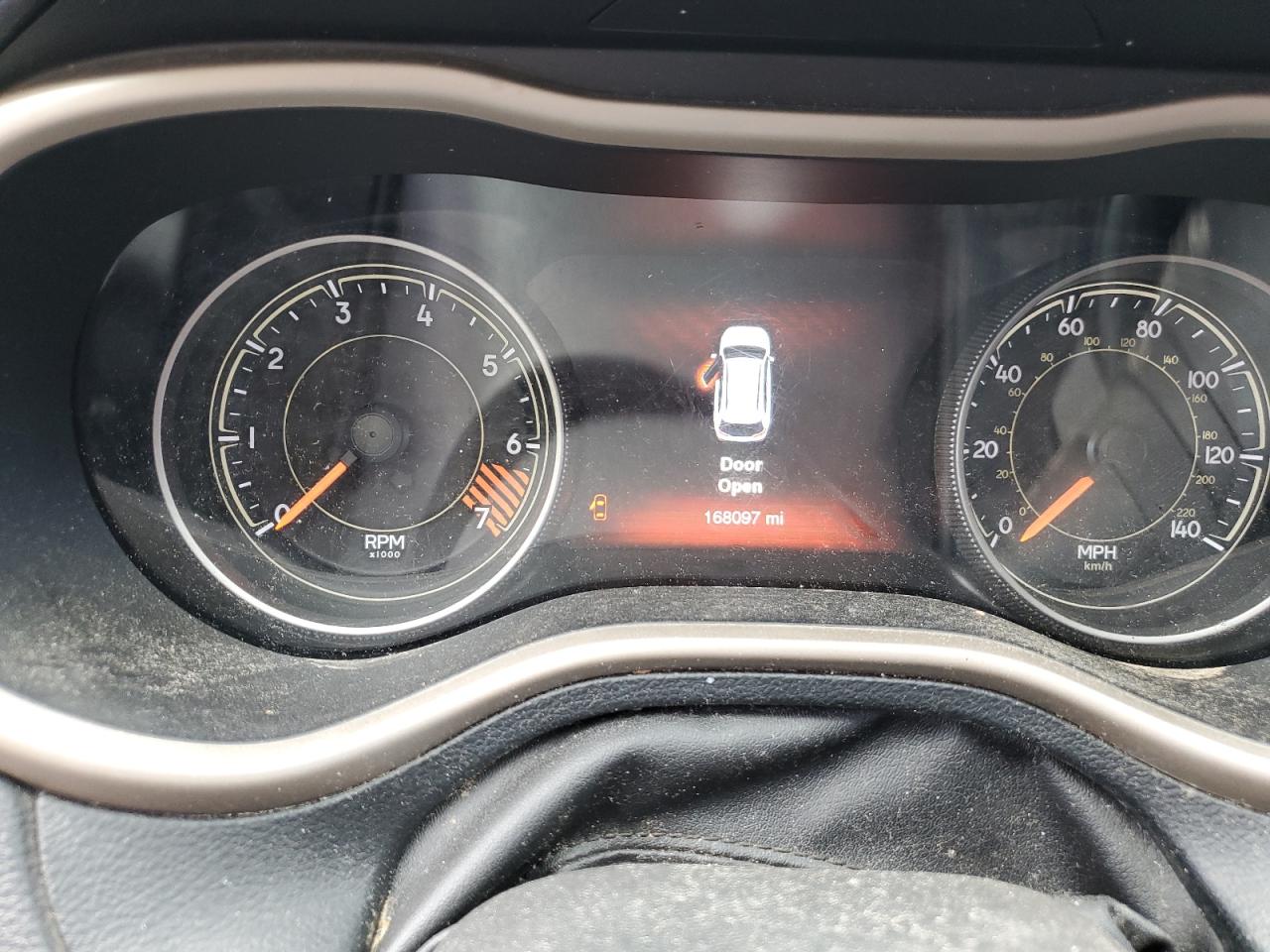 2015 Jeep Cherokee Limited VIN: 1C4PJMDBXFW737016 Lot: 67859395