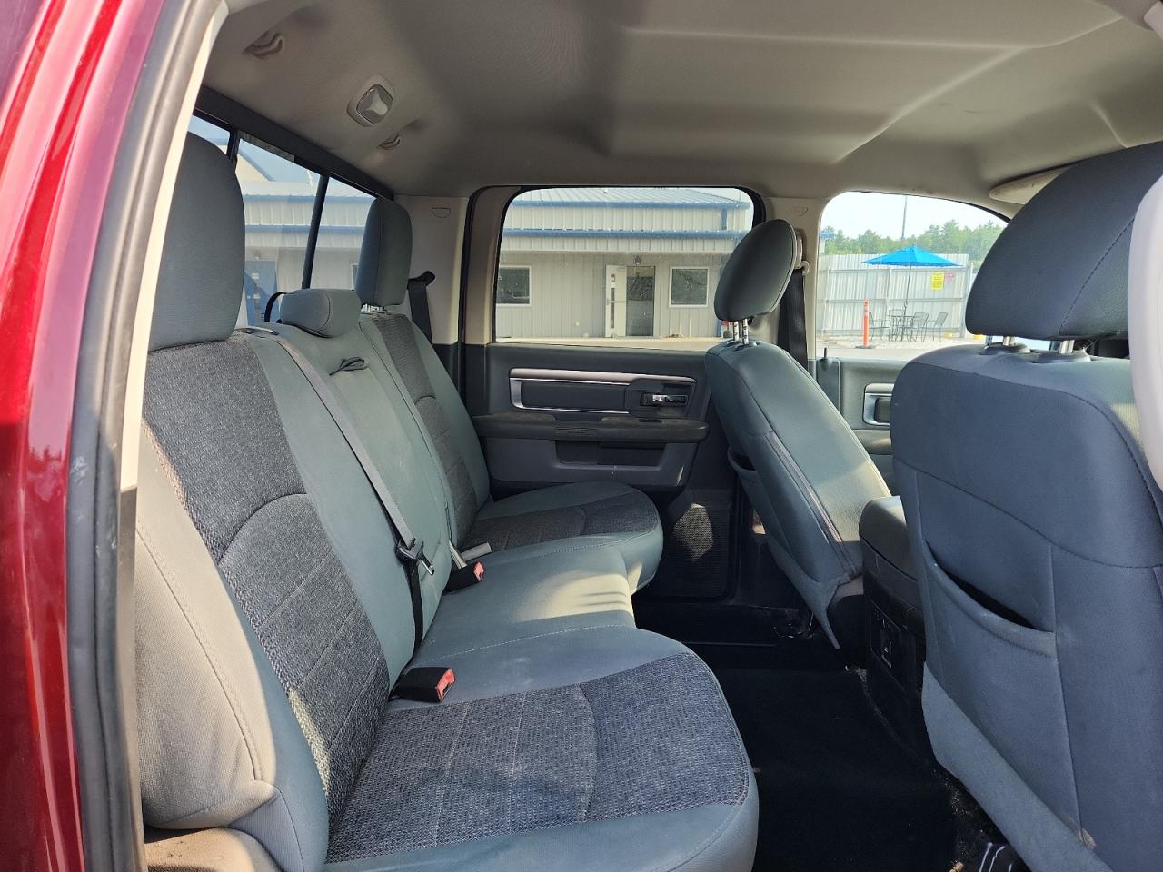 2016 Ram 1500 Slt VIN: 3C6RR7LT6GG320688 Lot: 67931845