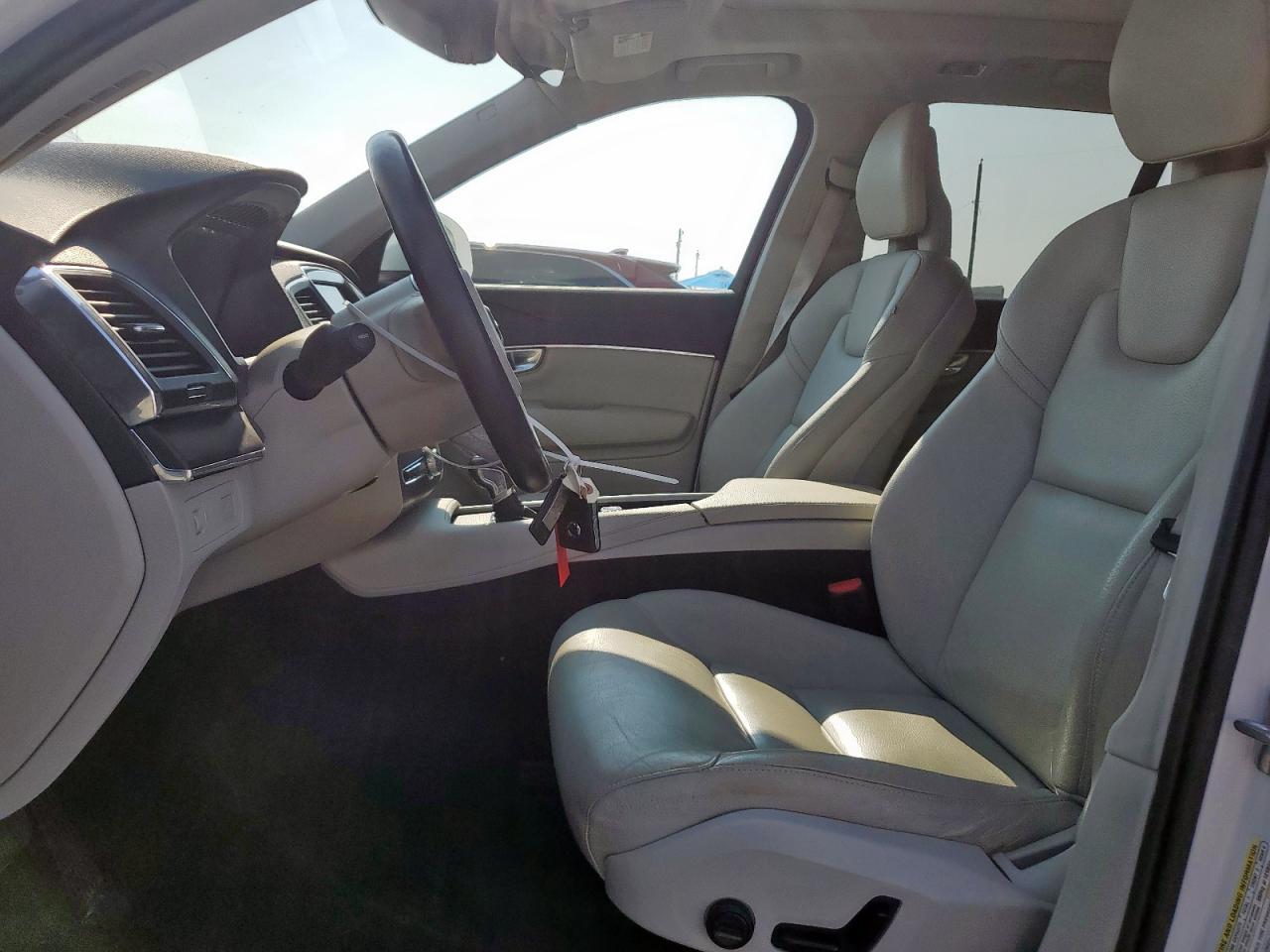 2020 Volvo Xc90 T6 Momentum VIN: YV4A22PK5L1615091 Lot: 62724185