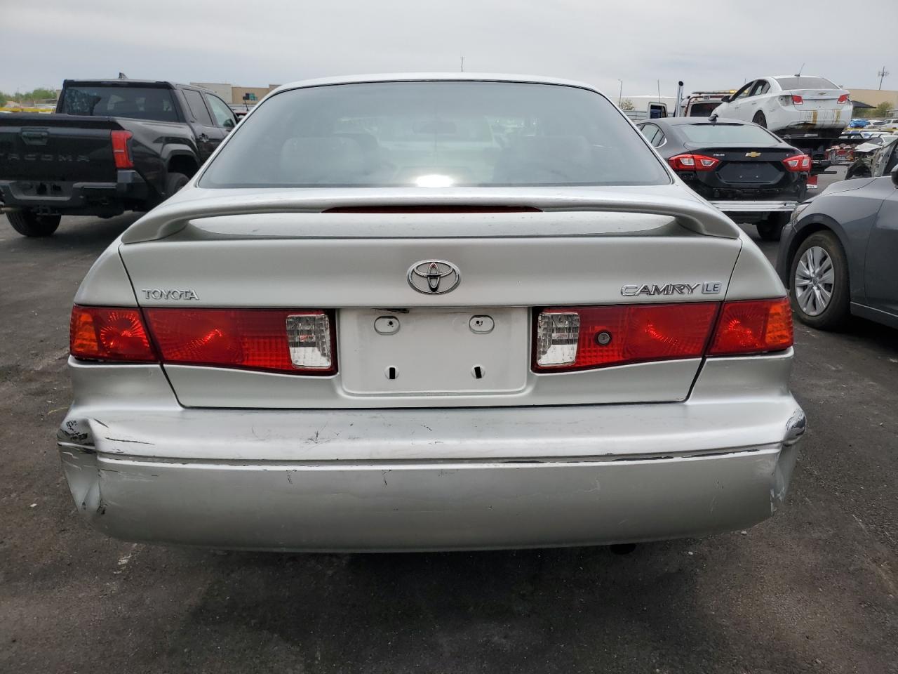 2000 Toyota Camry Ce VIN: JT2BG22K5Y0482211 Lot: 70771555