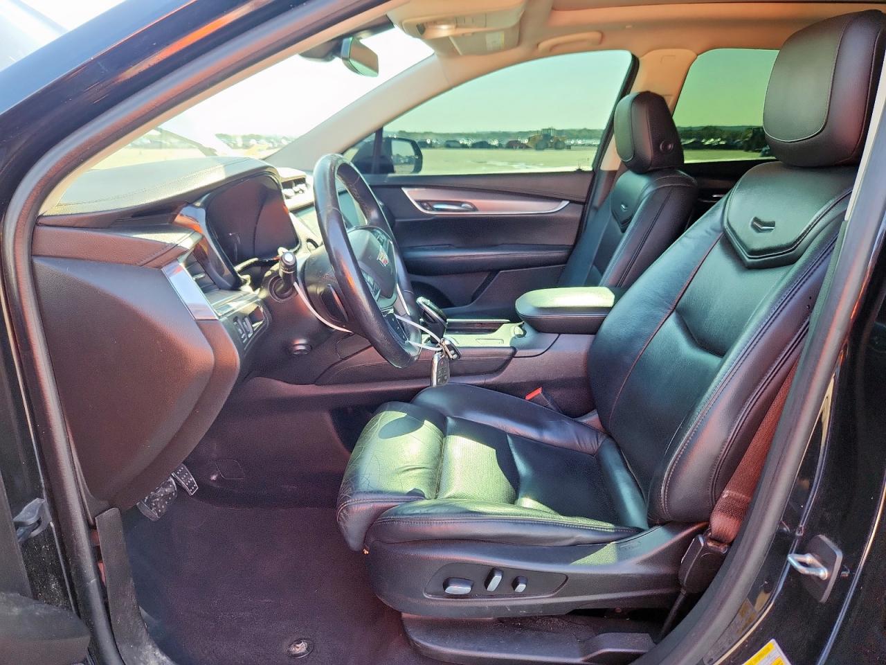 2017 Cadillac Xt5 Luxury VIN: 1GYKNBRS8HZ107387 Lot: 69294125