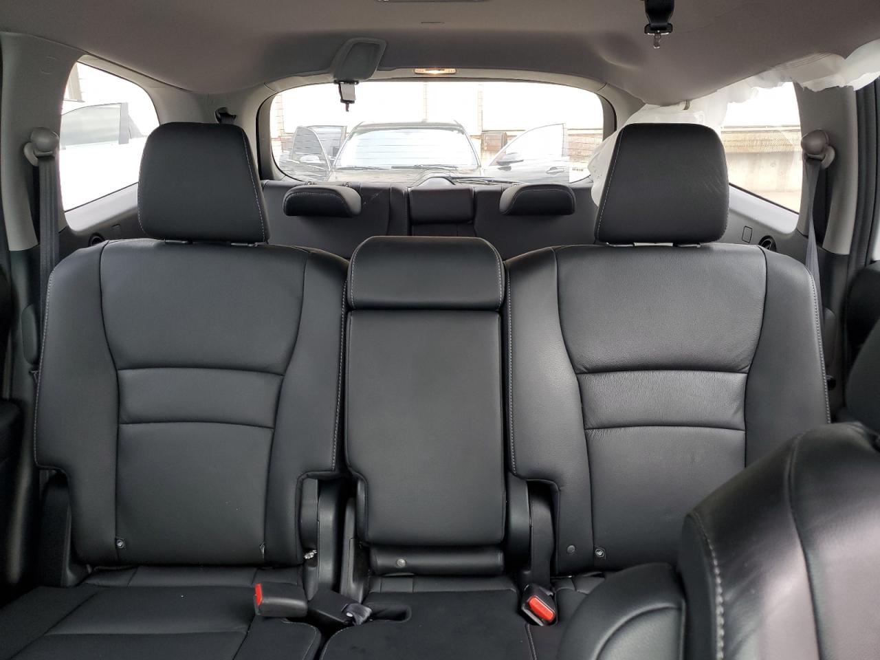 2022 Honda Pilot Se VIN: 5FNYF6H28NB072180 Lot: 69808375