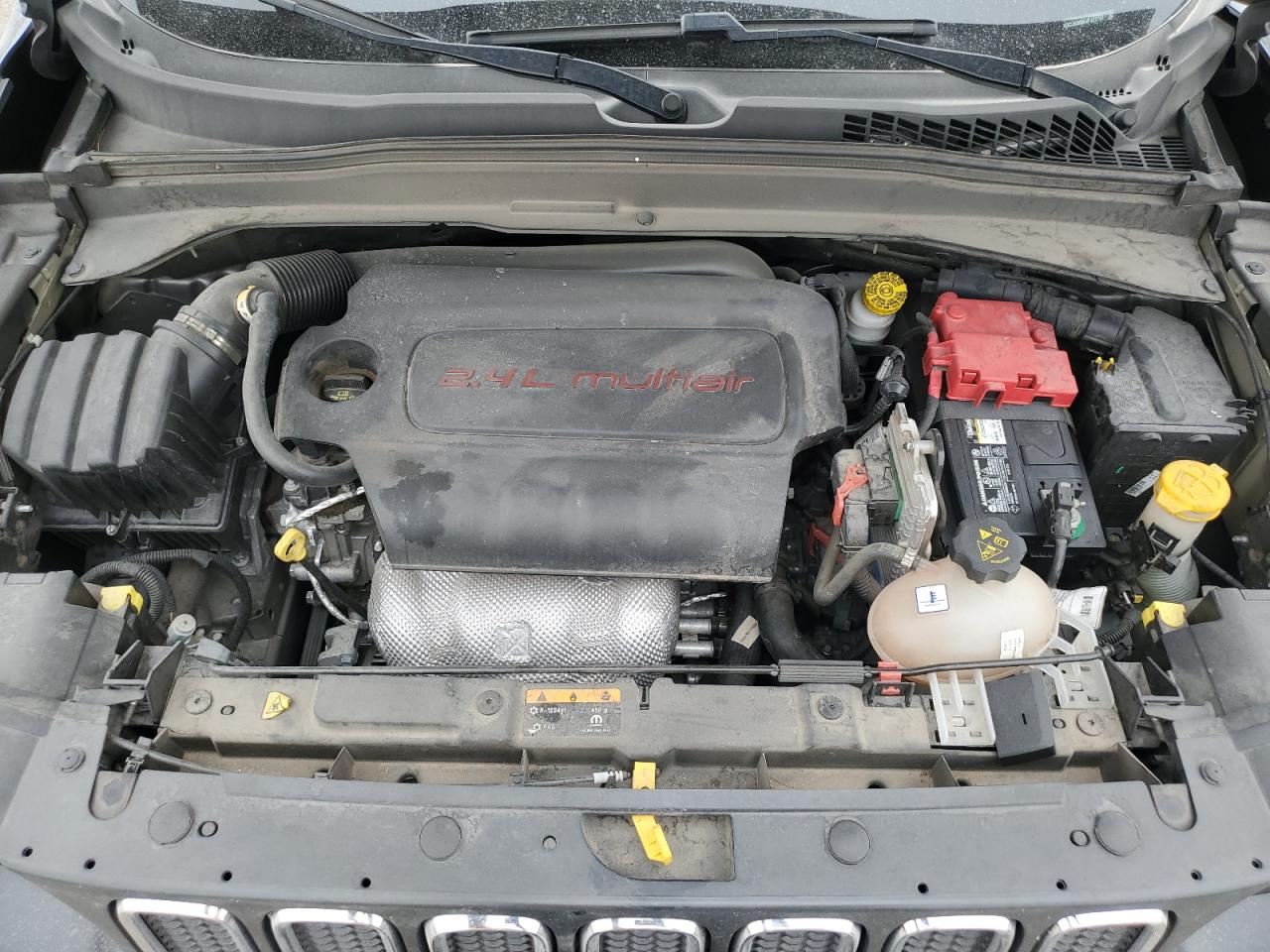 2018 Jeep Renegade Latitude VIN: ZACCJABBXJPJ27751 Lot: 70879945