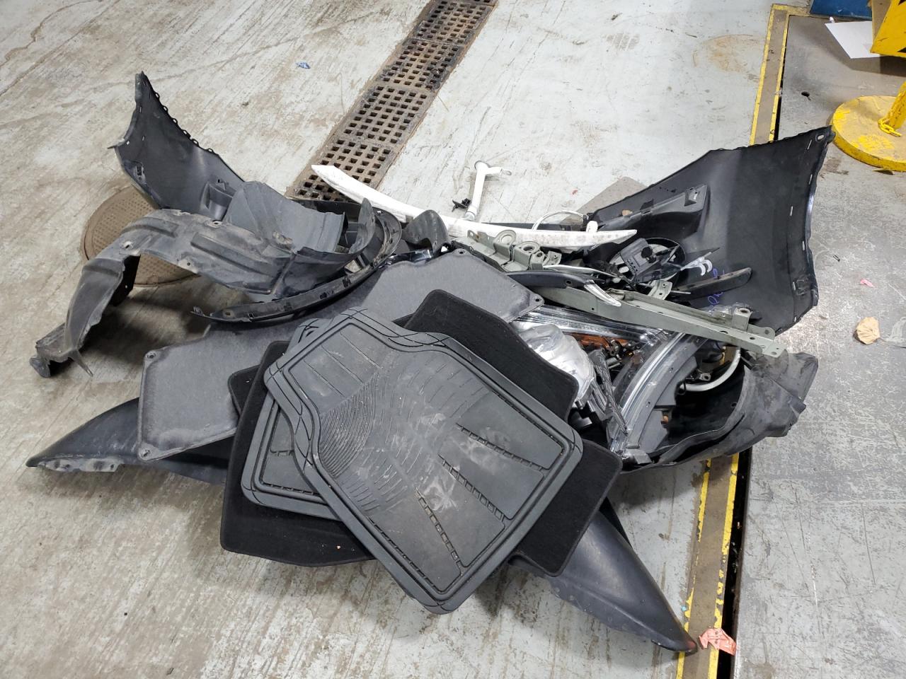 2017 Nissan Juke S VIN: JN8AF5MR8HT704244 Lot: 69484665