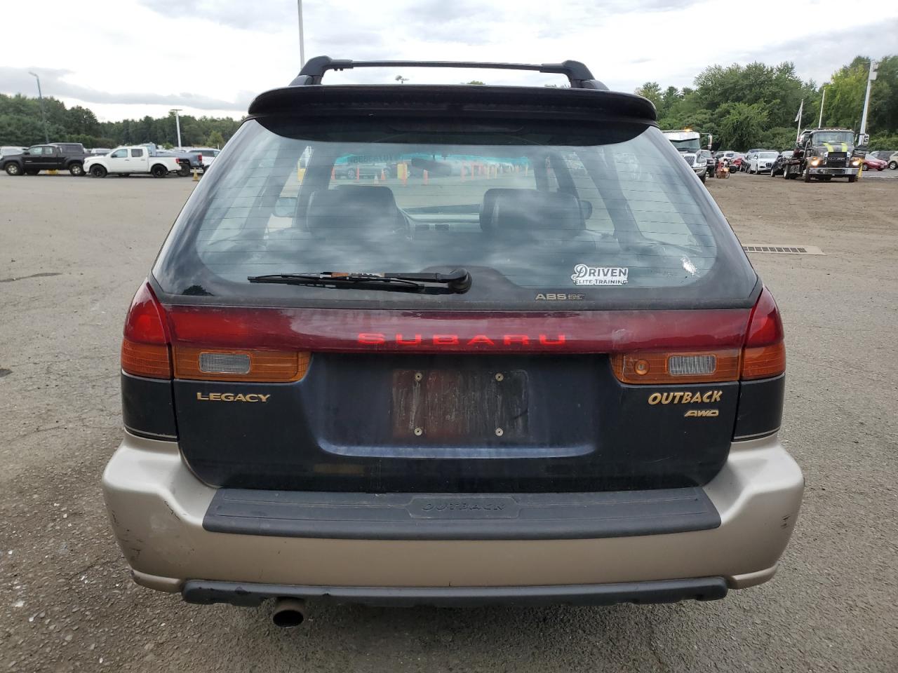 1999 Subaru Legacy Outback VIN: 4S3BG6856X7648743 Lot: 70783835